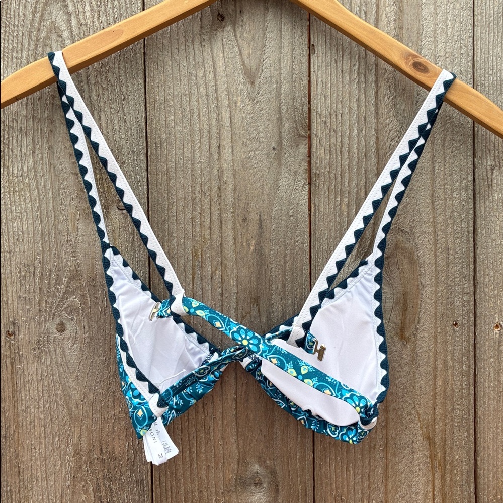Blue And White Patterned Bikini Set - image 5